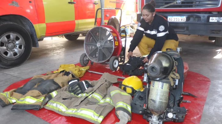 Bomberos de Chimbas recibieron otra donación millonaria en equipos