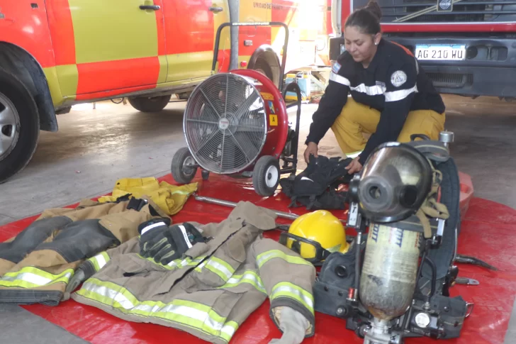 Bomberos de Chimbas recibieron otra donación millonaria en equipos