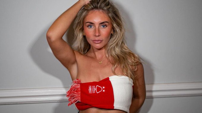 Bonnie Blue, la estrella OnlyFans, intentó grabar contenido erótico en un partido de la Premier League Bonnie Blue, la estrella OnlyFans, intentó grabar contenido erótico en un partido de la Premier League