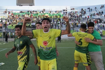 Copa de Clubes Campeones: Peñaflor ganó la final y festeja tras 26 años