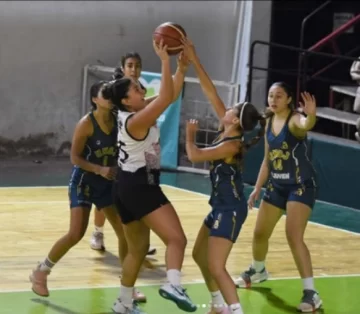 Superliga Femenina de Básquet: UNSJ jugó dos partidos el domingo en Mendoza, ambos con derrota