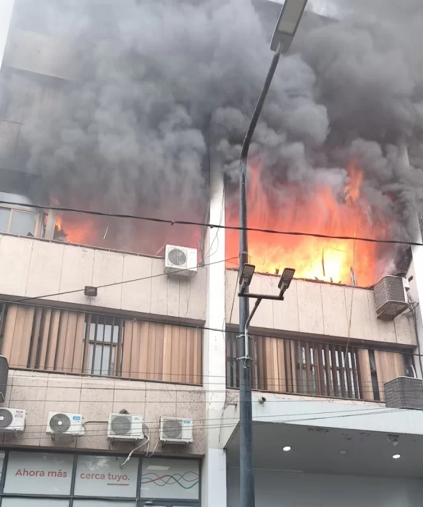 bc27f7e8-c125-4a66-91a4-13f1af4c5baf-607x728