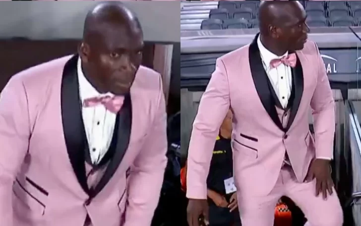 El excéntrico look del DT del Barcelona Segundo Castillo: eligió un smoking rosa para visitar a River El excéntrico look del DT del Barcelona Segundo Castillo: eligió un smoking rosa para visitar a River