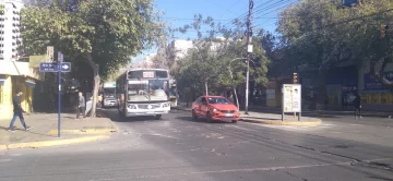 Impacto del paro general en San Juan: los colectivos atenuaron la medida, aunque hay sectores donde la adhesión se nota más Impacto del paro general en San Juan: los colectivos atenuaron la medida, aunque hay sectores donde la adhesión se nota más