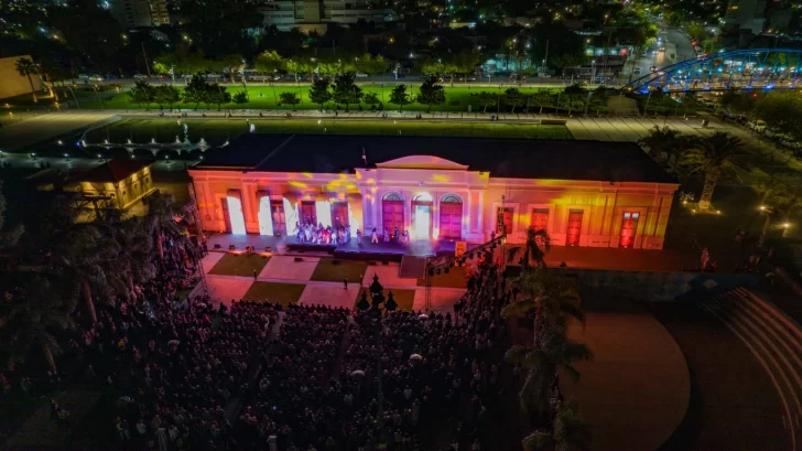 Susana Laciar: “El tren nos unió como familia, como argentinos, nos une y nos seguirá uniendo” Susana Laciar: “El tren nos unió como familia, como argentinos, nos une y nos seguirá uniendo”