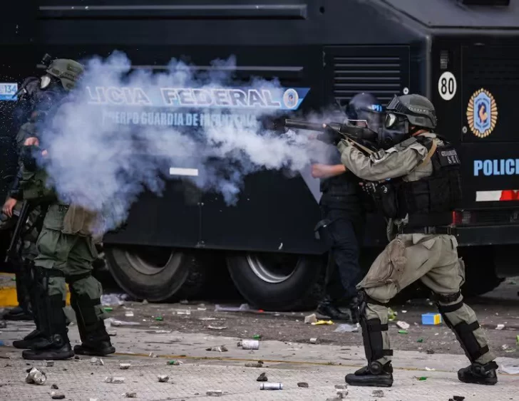 gendarme-guerrero-que-disparo-a-grillo-728x563