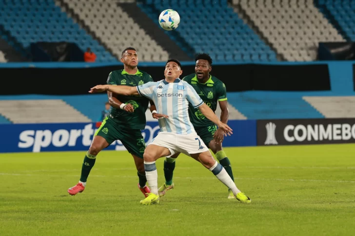 Sorpresiva derrota de Racing: cayó 2-1 como local ante Atlético Bucaramanga Sorpresiva derrota de Racing: cayó 2-1 como local ante Atlético Bucaramanga