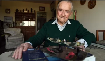 A los 107 años murió Ronnie Scott, el piloto argentino que combatió contra Hitler A los 107 años murió Ronnie Scott, el piloto argentino que combatió contra Hitler