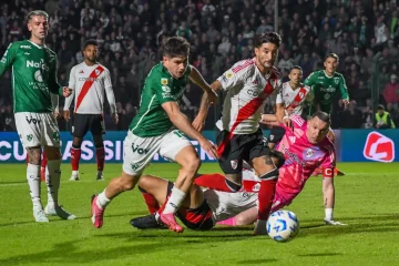 River no pudo con Sarmiento y sellaron el encuentro con un empate