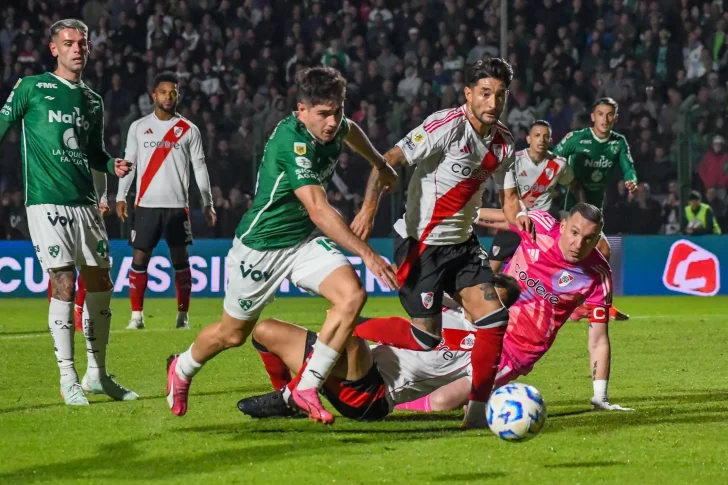 River no pudo con Sarmiento y sellaron el encuentro con un empate