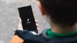 Tik Tok y un desafío mortal Tik Tok y un desafío mortal