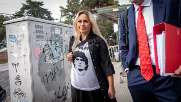 Juicio por la muerte de Diego Maradona: declaran las hermanas y Verónica Ojeda Juicio por la muerte de Diego Maradona: declaran las hermanas y Verónica Ojeda