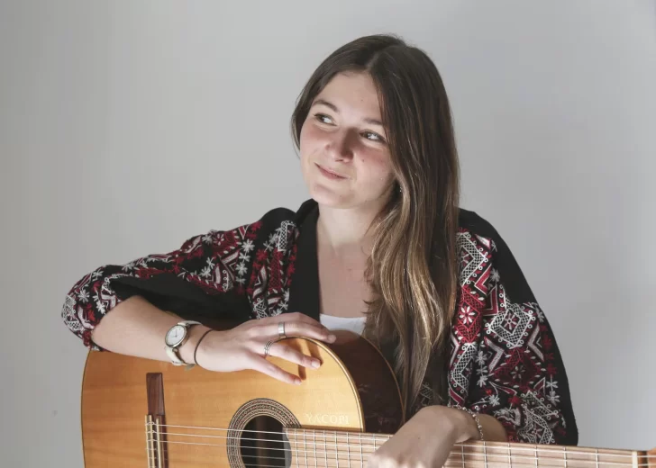 Una voz que refresca Una voz que refresca