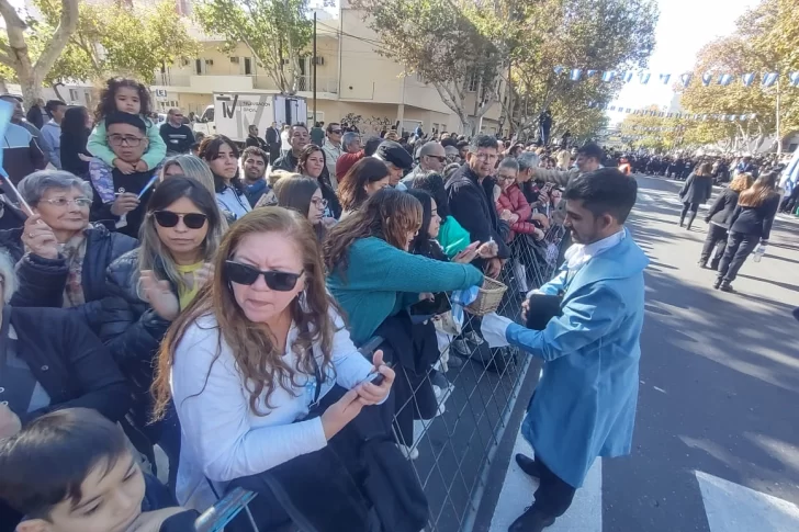 Día patrio en San Juan: las imágenes del desfile del 25 de Mayo