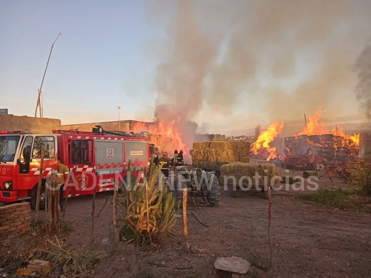 Un incendio generó grandes pérdidas económicas Un incendio generó grandes pérdidas económicas
