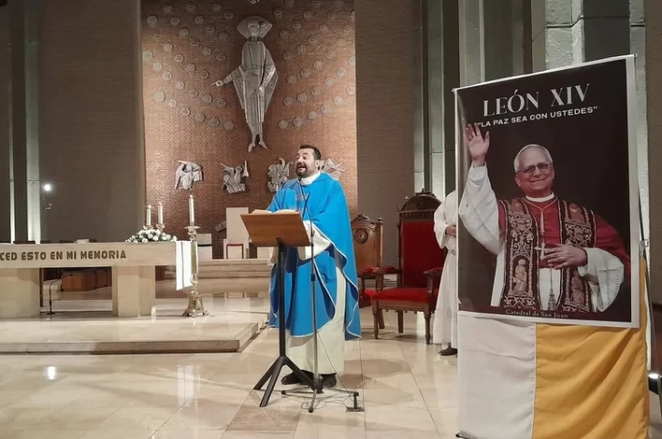 San Juan celebró la elección de León XIV con una misa en la Catedral San Juan celebró la elección de León XIV con una misa en la Catedral