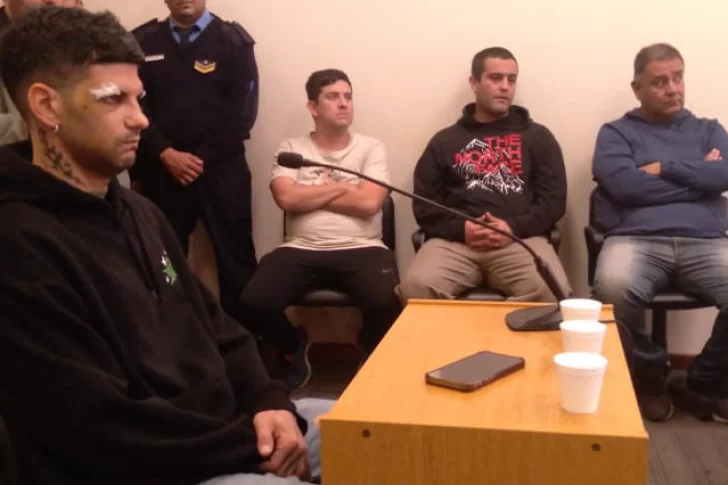 El empresario complicó a los tres barras