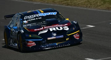 DCC110525-024F05-728x392