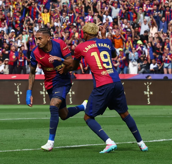 Barcelona disfrutó en el final y ya acaricia la Liga