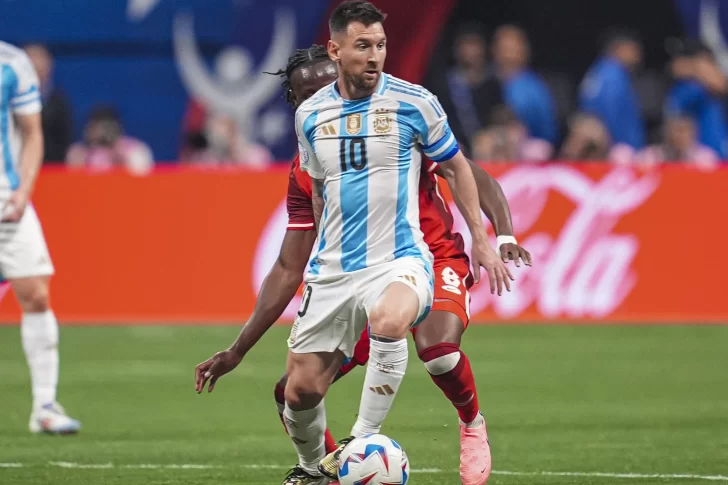 Vuelve Messi para la serie Chile y Colombia