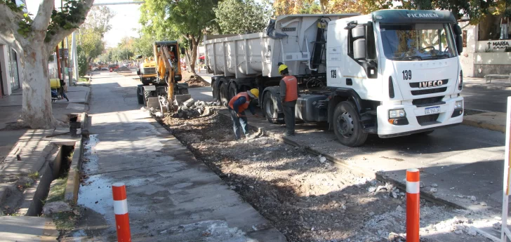 DCC170525-003F03-728x345