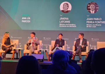 Minería facilitará los trámites de empresas y abrirá al público información ambiental Minería facilitará los trámites de empresas y abrirá al público información ambiental