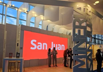 DCC210525-002F08-728x512