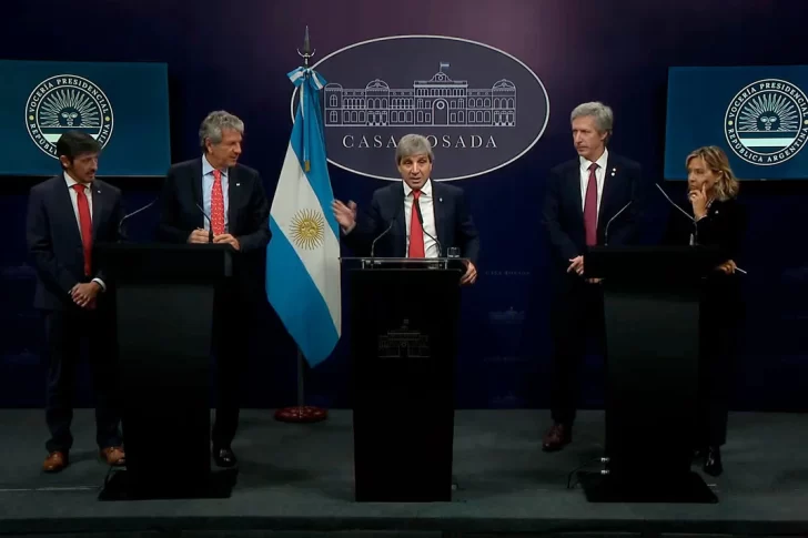 Eliminan por decreto varios controles de ARCA, para que la gente use sus ahorros