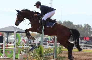 Arranca el Cordillerano de Saltos en el Jockey