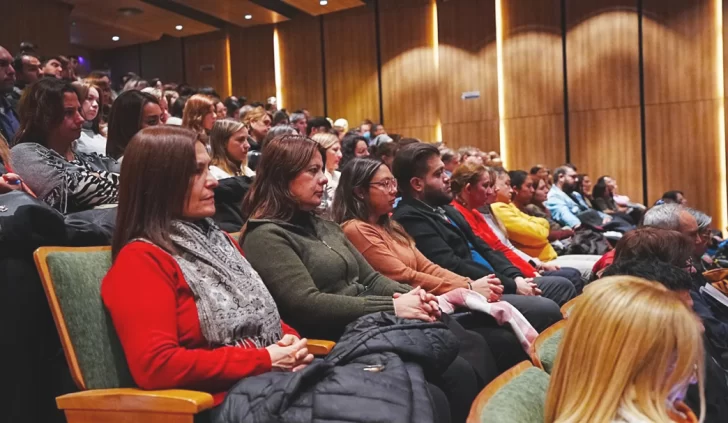 El ministerio de Educación junto al Banco San Juan en la tarea de mejorar la educación secundaria