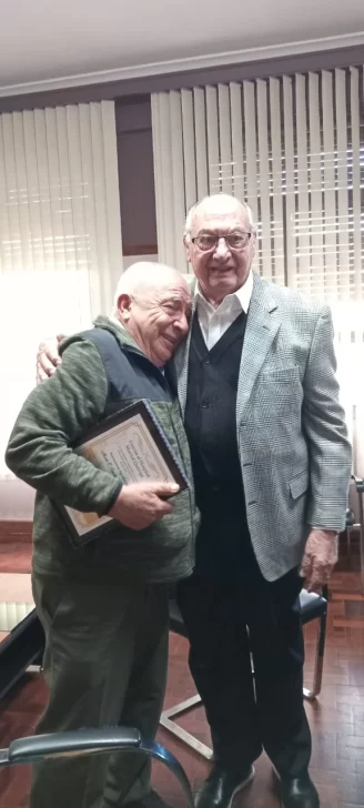 WhatsApp-Image-2025-05-26-at-6.05.10-PM-328x728