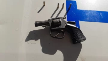 Una policía mató a tiros a su expareja tras una discusión: la Justicia investiga si fue en legítima defensa Una policía mató a tiros a su expareja tras una discusión: la Justicia investiga si fue en legítima defensa