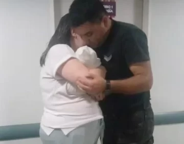 Un bebé de dos días fue salvado gracias a la rápida acción de personal policial