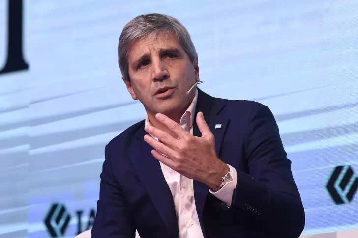 El Central aplicó nuevas medidas para contener el alza del dólar