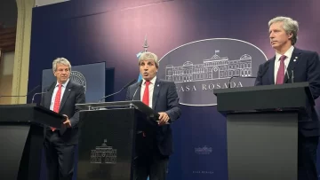 Anunciaron la reducción de regímenes informativos que vigilan consumos, ahorros y gastos: “Tus dólares, tu decisión” Anunciaron la reducción de regímenes informativos que vigilan consumos, ahorros y gastos: “Tus dólares, tu decisión”