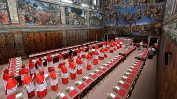 ¿Cuánto cuesta un cónclave y quién lo paga?