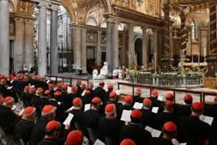 Los intentos para embarrar la cancha e influir en el cónclave