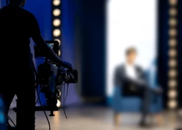 Conocido periodista de televisión sufrió un grave accidente automovilístico Conocido periodista de televisión sufrió un grave accidente automovilístico