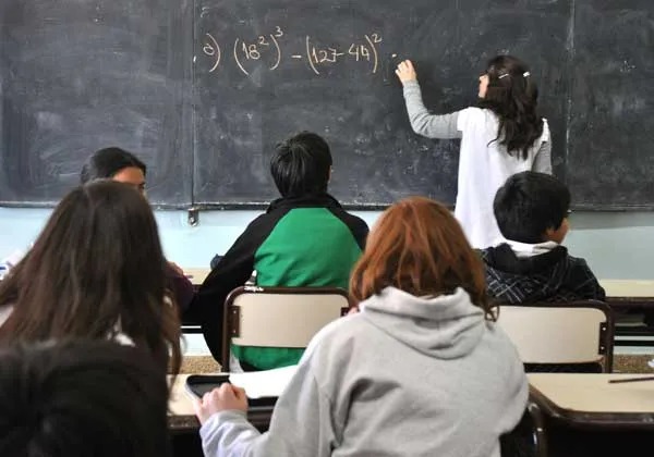 Paro de colectivos en San Juan: finalmente, Educación informó qué pasará con las inasistencias a clases