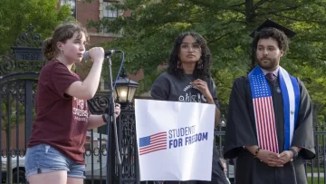 Estados Unidos suspendió la tramitación de visas para estudiantes extranjeros Estados Unidos suspendió la tramitación de visas para estudiantes extranjeros