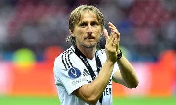 Luka Modric se despide del Real Madrid tras 13 temporadas: “Me cambió la vida como jugador y persona” Luka Modric se despide del Real Madrid tras 13 temporadas: “Me cambió la vida como jugador y persona”