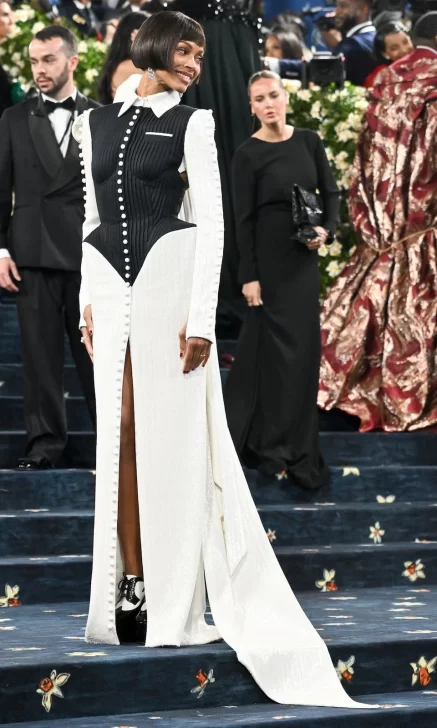 met-gala-2025-7-437x728