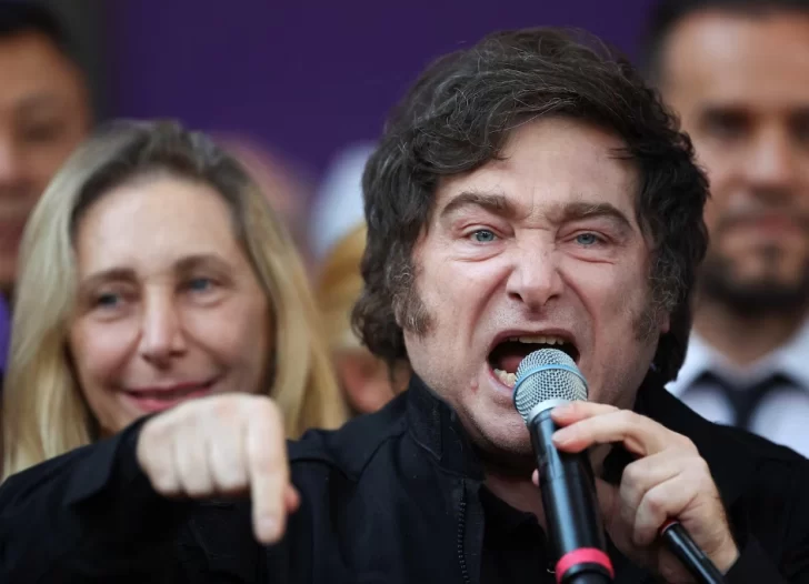 Milei tildó de “cínicos” e “ignorantes” a los legisladores que votaron el aumento de las jubilaciones