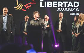 Milei no viaja a la asunción del papa León