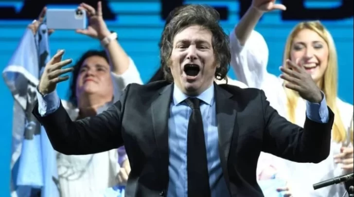 Javier Milei celebró la victoria electoral en Salta y Chaco