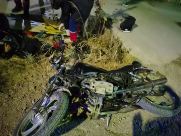 Atropello y fuga en Pocito: buscan al conductor que dejó a madre e hija heridas Atropello y fuga en Pocito: buscan al conductor que dejó a madre e hija heridas