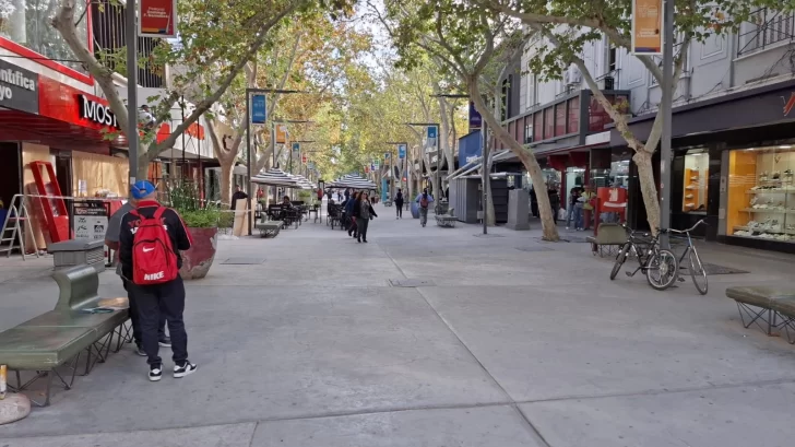 Qué servicios funcionarán este feriado provincial por el Día del Maestro