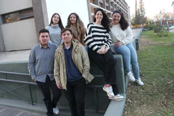 Jóvenes talentos locales le sacan chispas al Steinway