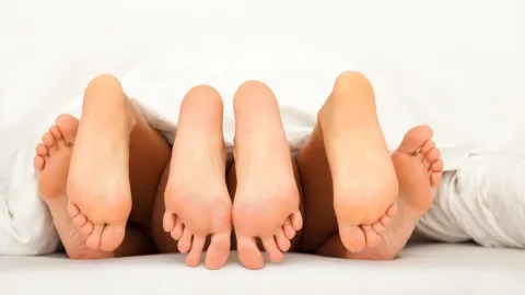 La famosa argentina que contó los detalles del trío que realizó con su pareja y una camarera La famosa argentina que contó los detalles del trío que realizó con su pareja y una camarera