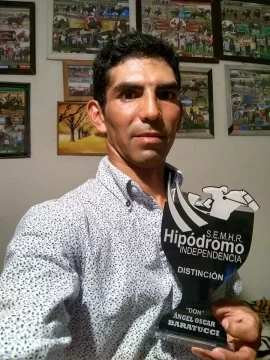 50732274_10215959329153384_8948505945365807104_n-546x728